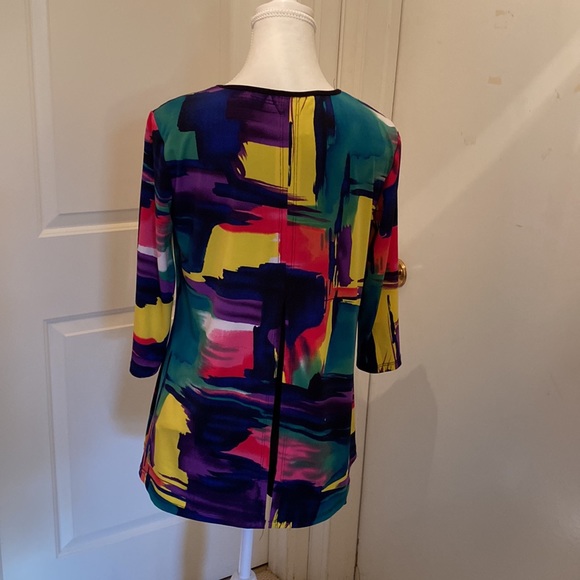 Long sleeved shirt, soft jersey fabric. - Picture 2 of 4